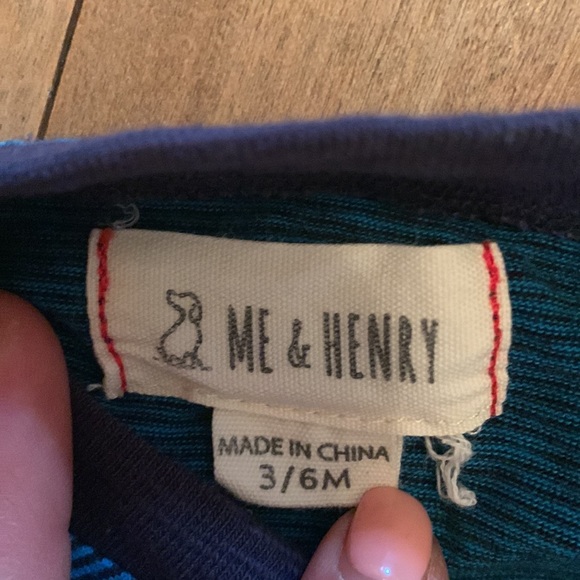 Me&Henry 3/6m onesie - Picture 2 of 3